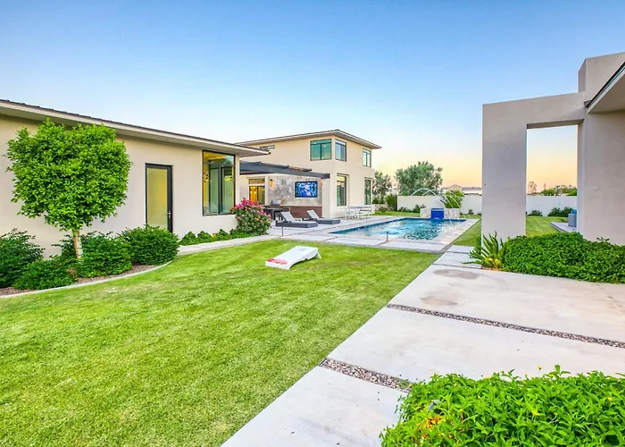 Holiday home Luxury Retreat With Pool, Spa, Views & Casita