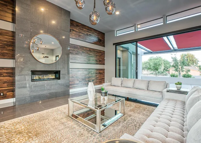 Luxury Retreat With Pool, Spa, Views & Casita Holiday home *