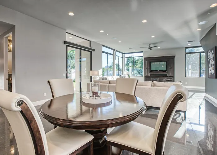 Luxury Retreat With Pool, Spa, Views & Casita