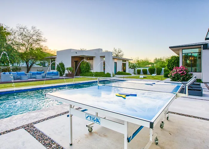 Luxury Retreat With Pool, Spa, Views & Casita Holiday home Scottsdale