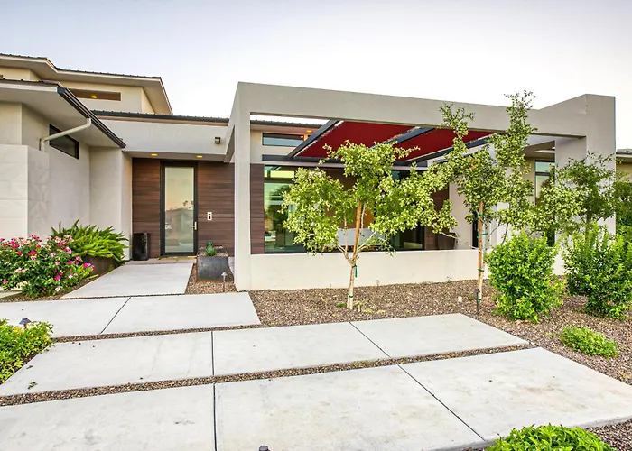 Luxury Retreat With Pool, Spa, Views & Casita *