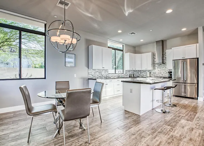 Luxury Retreat With Pool, Spa, Views & Casita Scottsdale